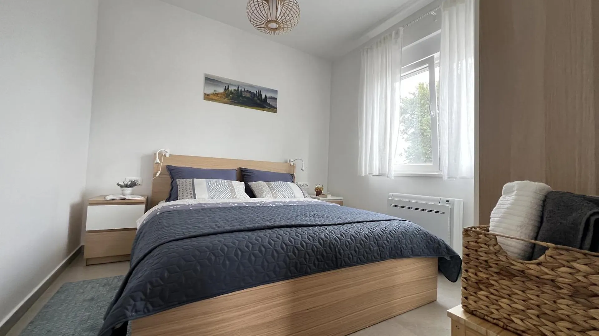 Villa Ispo Volta Posedarje 0*,
