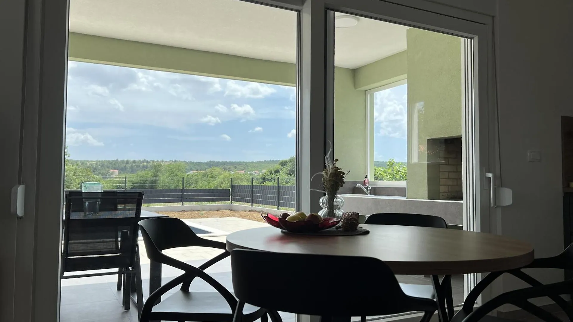 Villa Ispo Volta Posedarje